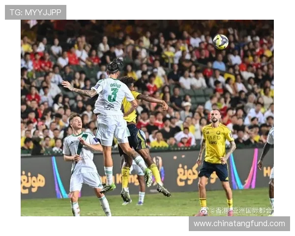 足球明星精彩瞬间高清图片合集展现球场魅力与激情