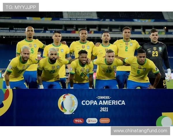 中国与巴西足球明星对比分析及其影响力探讨